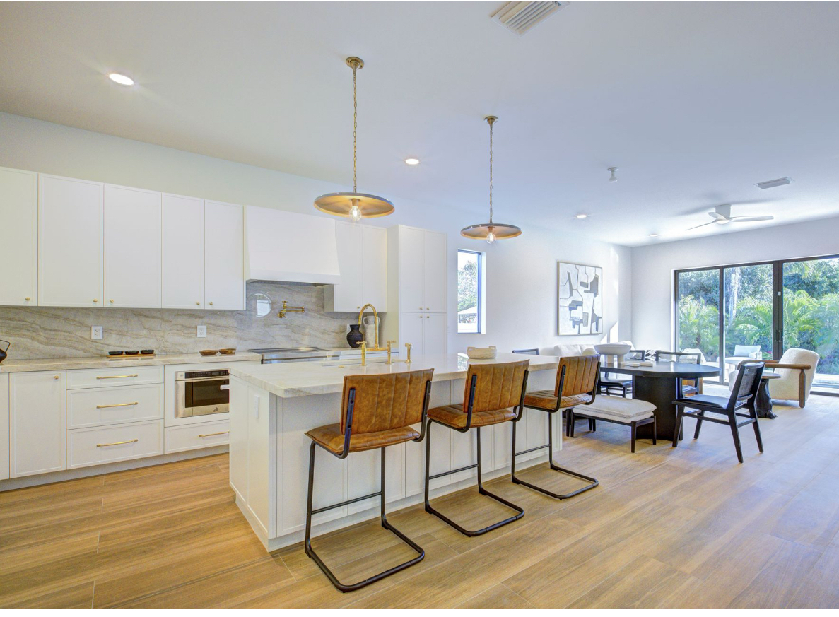Sinks and faucets in Beverly Hills